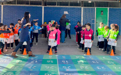 Aprender matemáticas en movimiento: la metodología que transforma el patio en una sala de clases